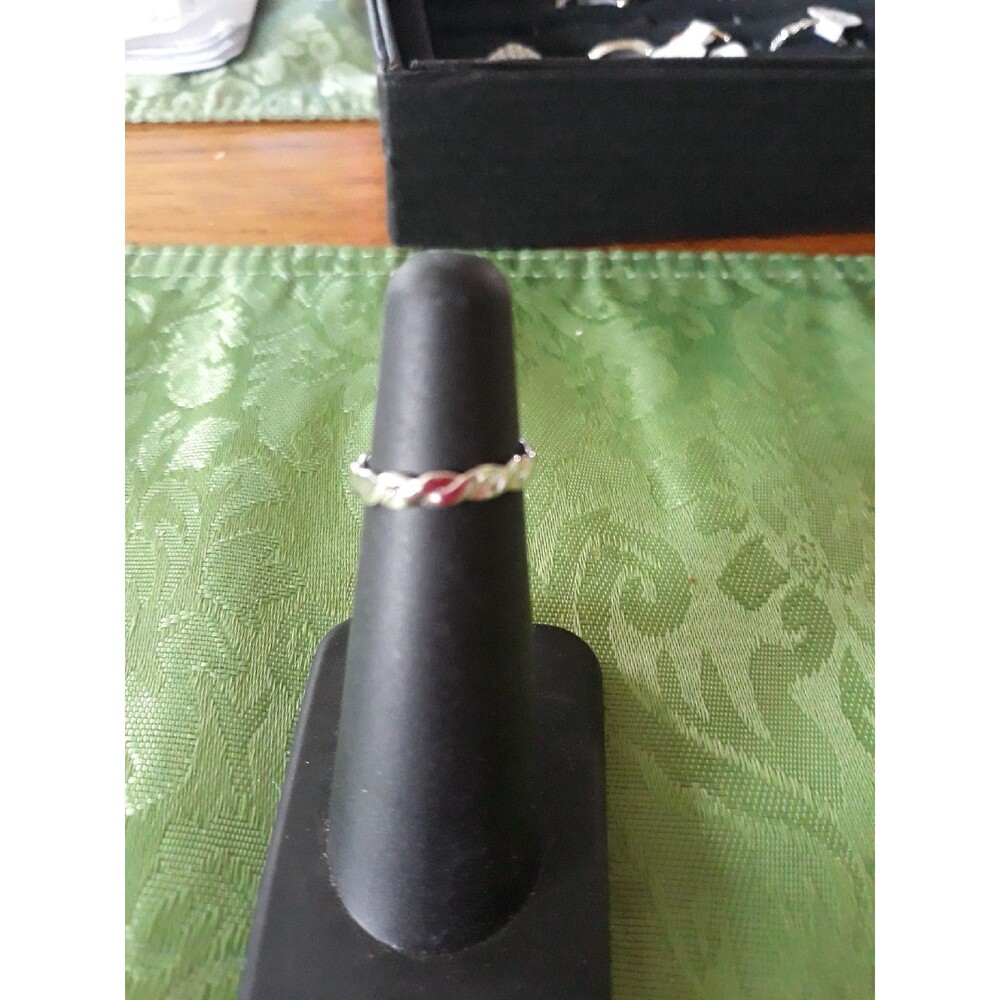 Sterling Silver Ring sz 4